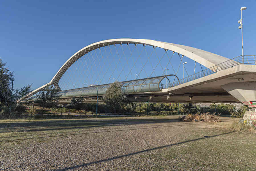 Zaragoza 125 - puente del Tercer Milenio.jpg